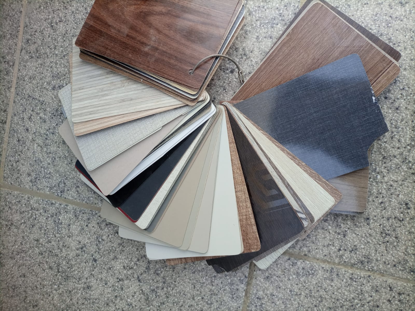 ستائر حديثة الرياض